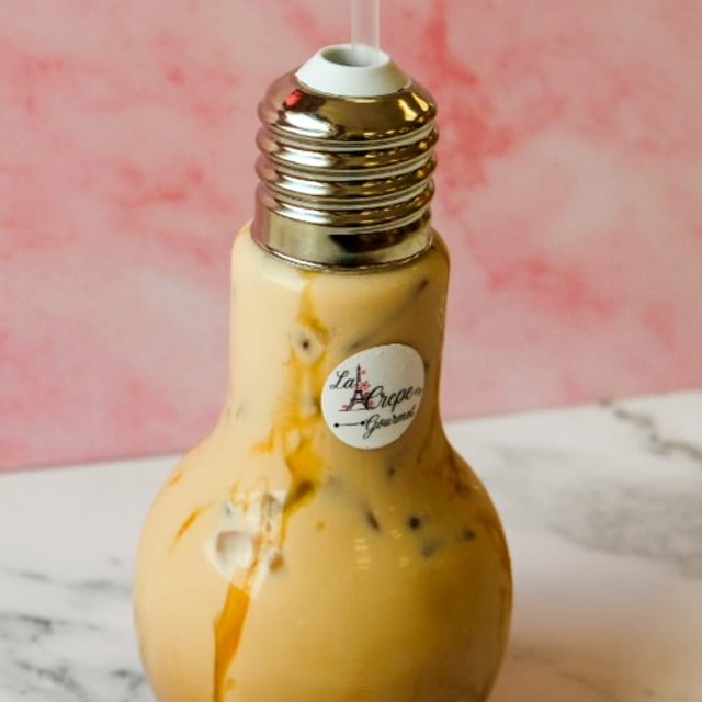Caramel Iced Latte.