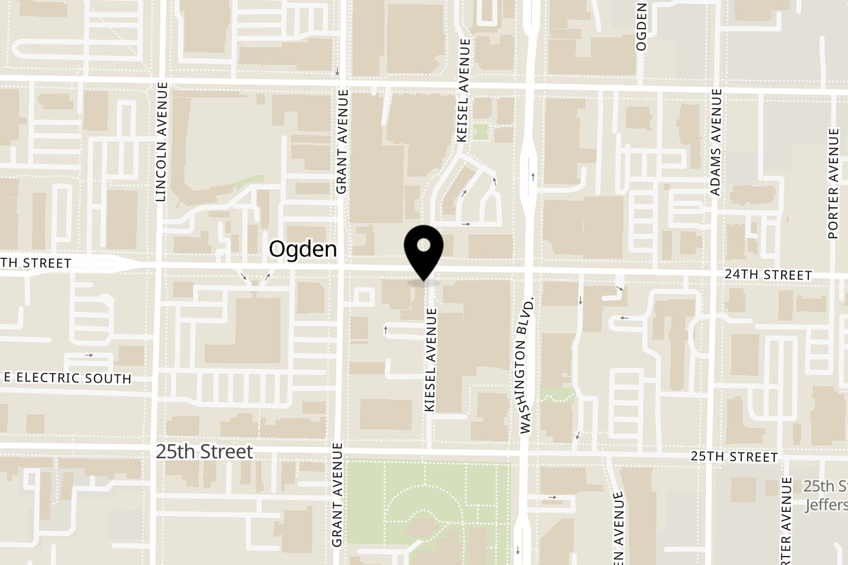Map showing the location of La Crepe Og Gourmet on 2401 Kiesel Ave in Ogden